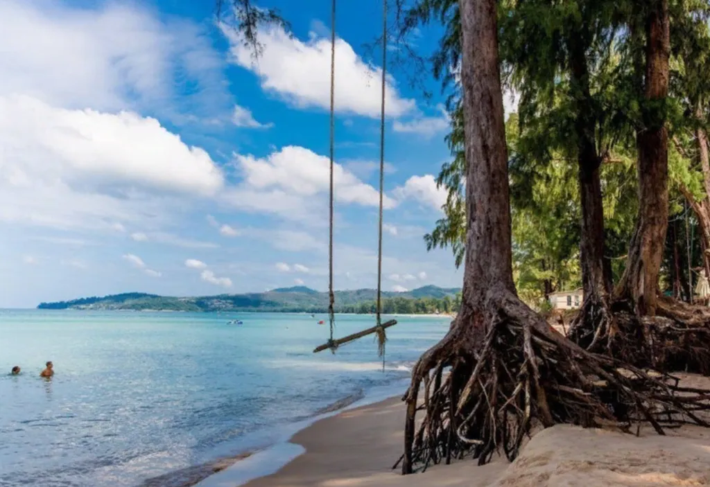 Просторные апартаменты в лагуне на Бангтао с видом на озеро и море