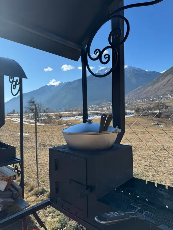 Барнхаус с шикарным видом на горы