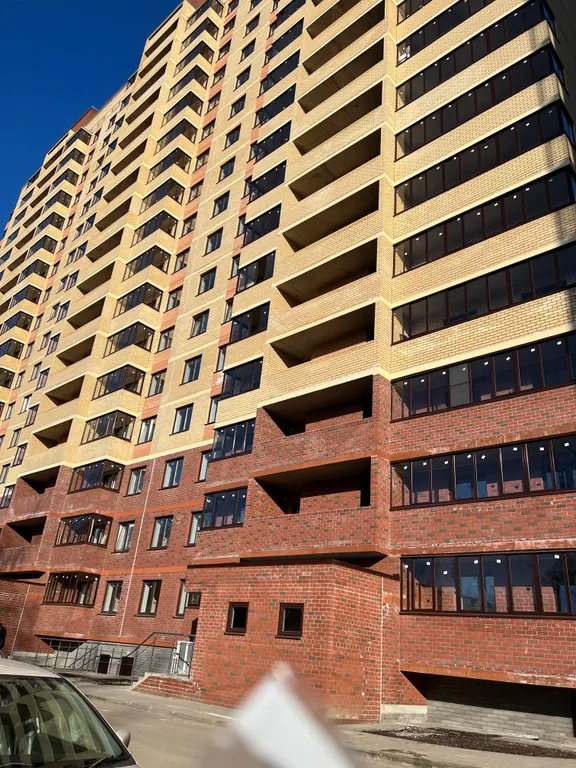 Студия на высоком этаже в новом доме