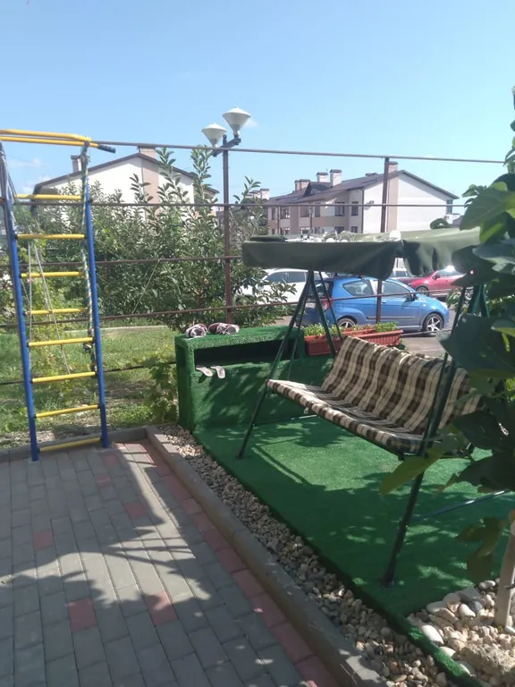 1-комнатная квартира с видом на море и пицундские сосны райский уголок