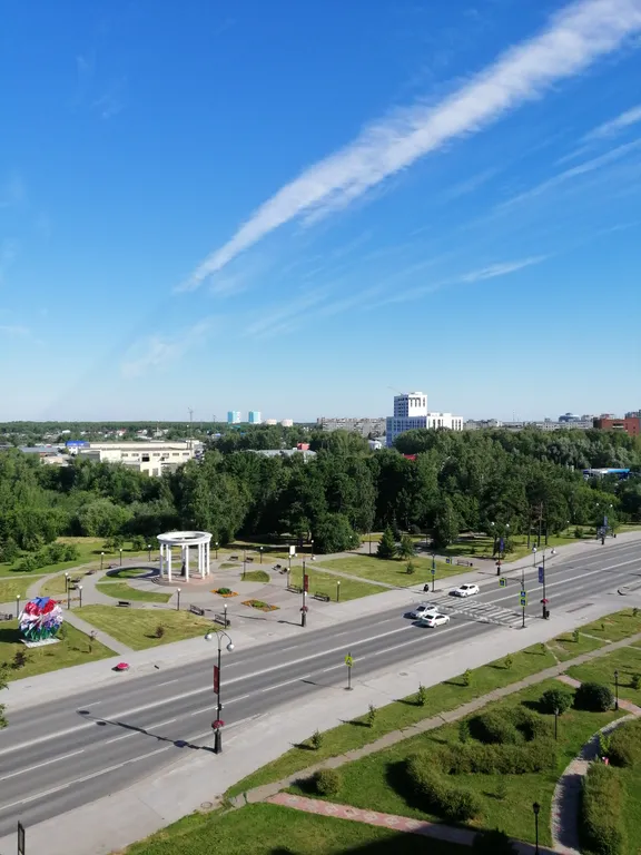 Уют в центре города  с видом на парк