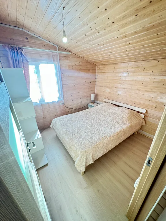 Дом Жемчужный с баней и купелью на первой линии базы «Онегинхутор»