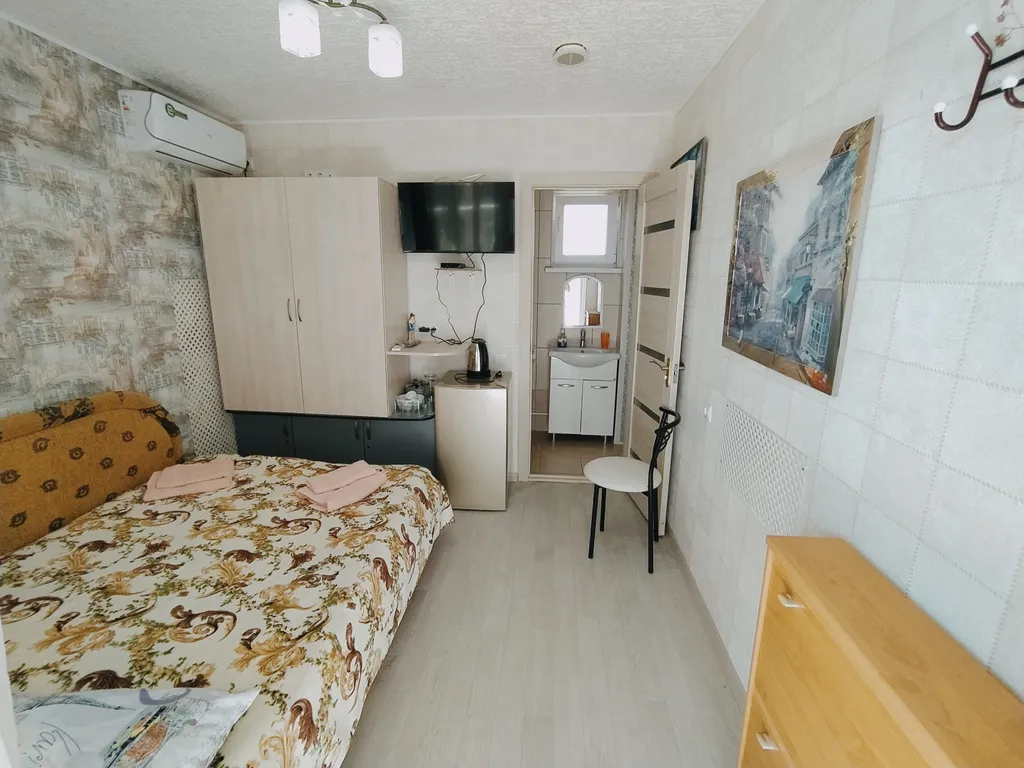 Двухэтажные таунхаусы с личной территорией под ключ