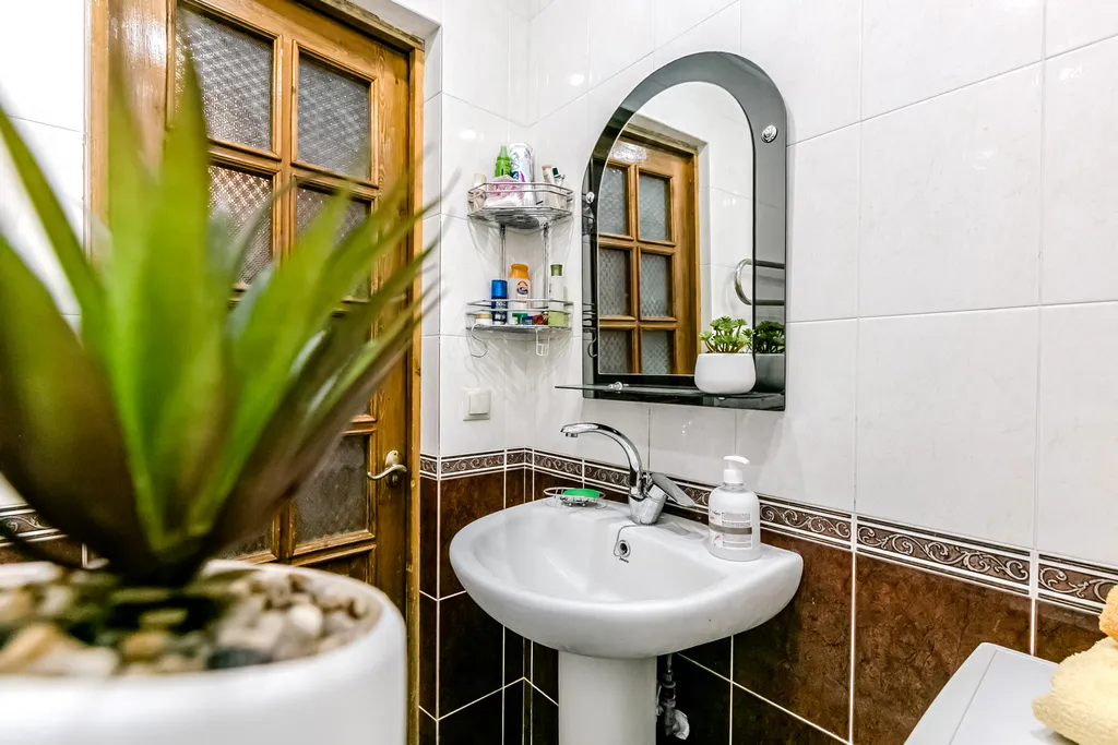 Двухкомнатная квартира на Орджоникидзе