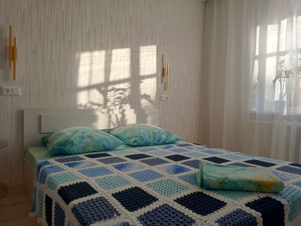 Ледовый дворец. Площадь герба и флага. Парк тысячелетия