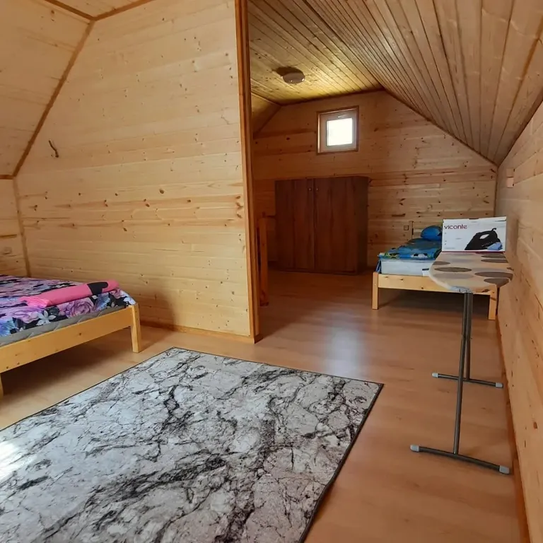 Домик на берегу моря