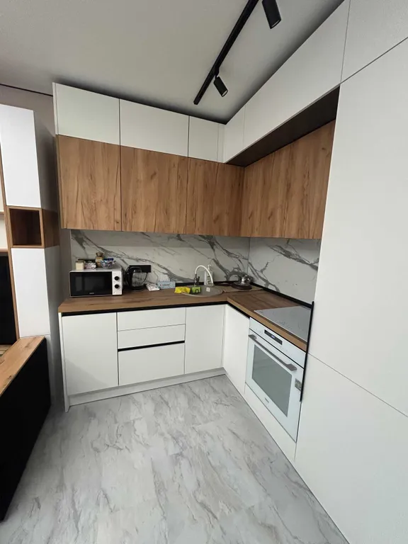 Студия с панорамным видом на горы