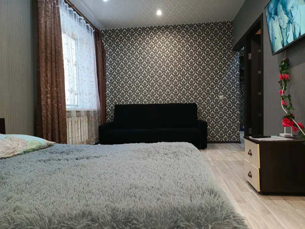 Дизайнерская-уютная 2х комнататная студия в центре города