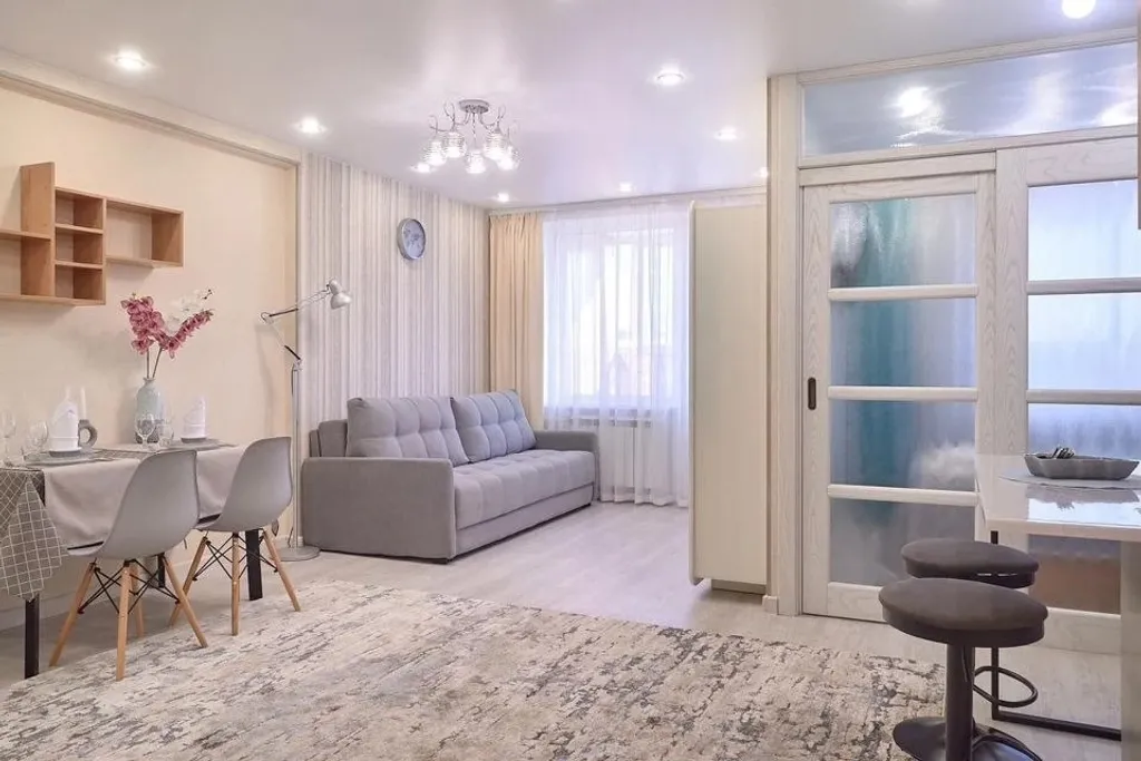 Новый стильный апартамент у проспекта Ленина