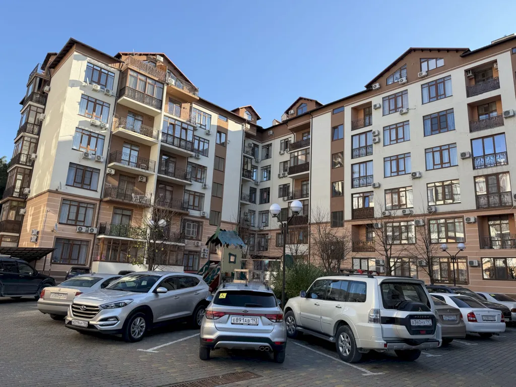 Квартира Квартира с видом на горы и балконом - 10 мин до пляжа — Геленджик