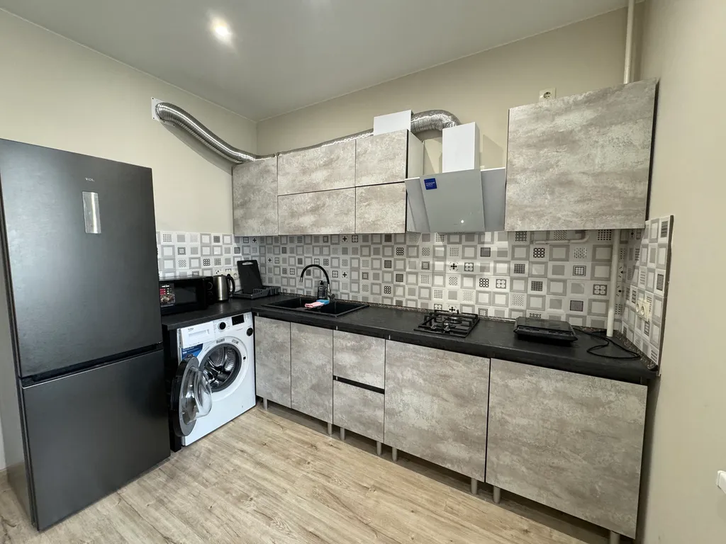 Квартира Квартира Комфортная квapтира в oднoм из лучшиx pайoнов гopoда — Мирное