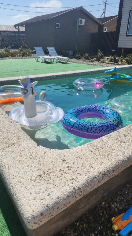 Коттедж Дом на первой линии Азовского моря — Кучугуры