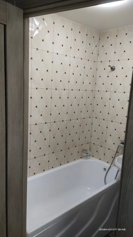 2х комн. квартира  с платной охраняемой парковкой во дворе