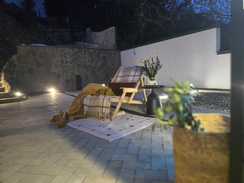 Дом в Кисловодске с авторскими интерьерами на стыке курорта и природы