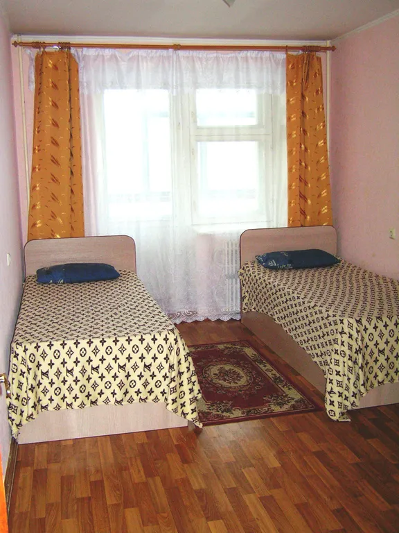 Просторная трехкомнатная квартира в самом центре