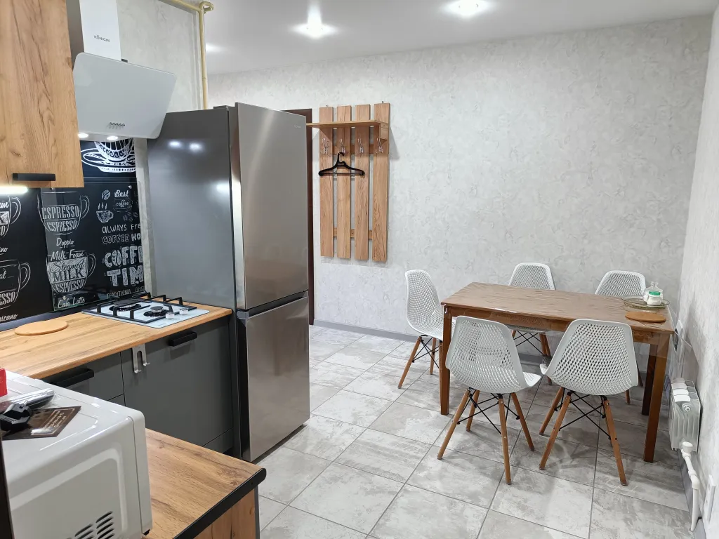 Коттедж Коттедж Этаж двухкомнатный в центре — Геленджик