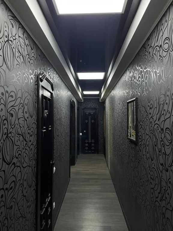 Сдаётся 3 комнатная квартира в самом центре города