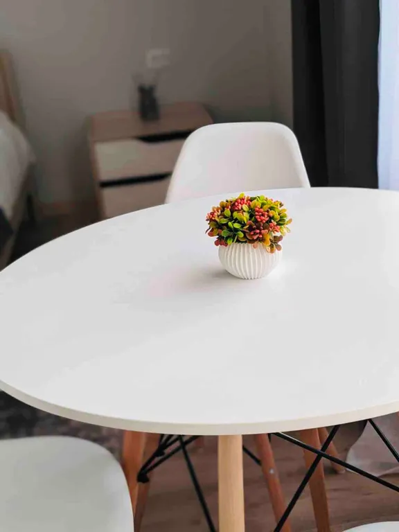 Апартаменты в центре города с красивым видом из окна