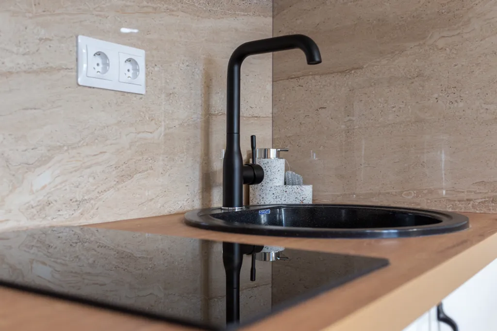 Квартира Квартира Современная и яркая студия Морент в ЖК Фрукты — Сириус