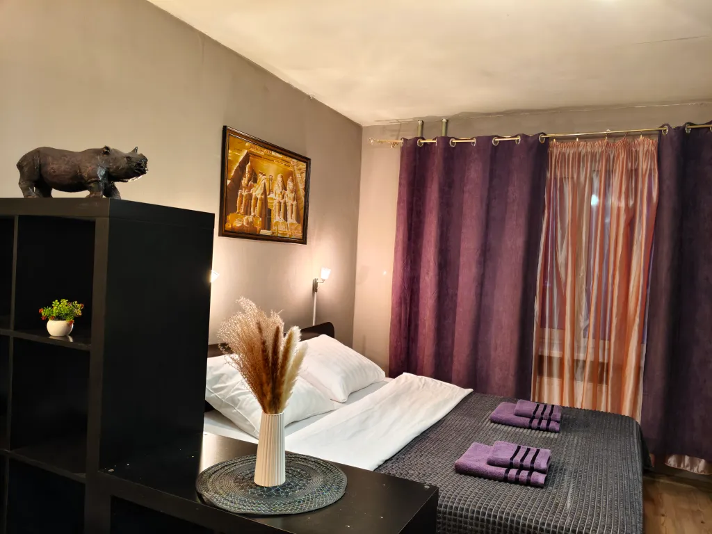 Просторная квартира с балконом в центре