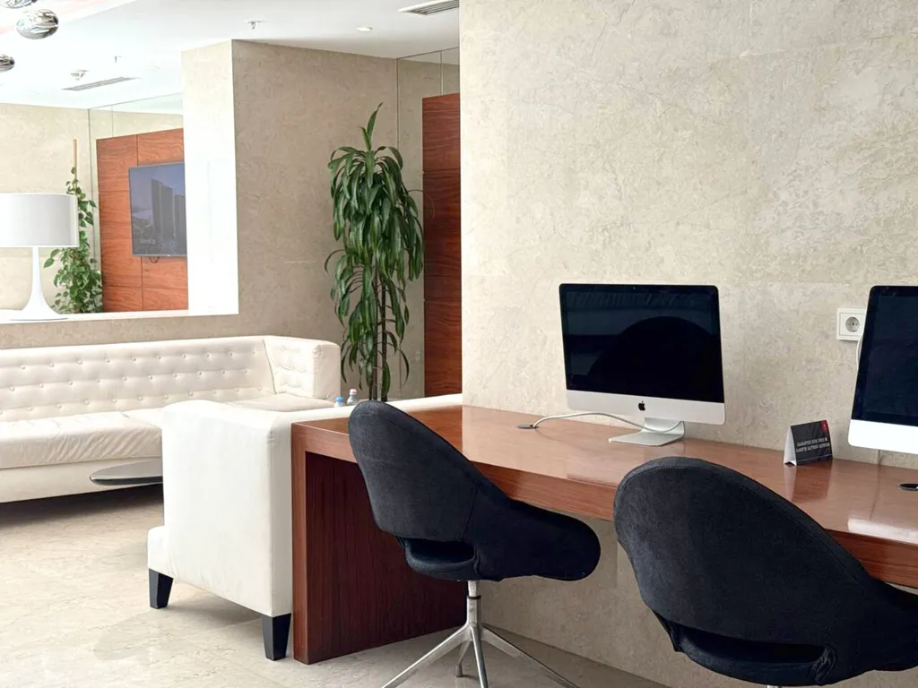 Mademoiselle by the Sea in Marriott building