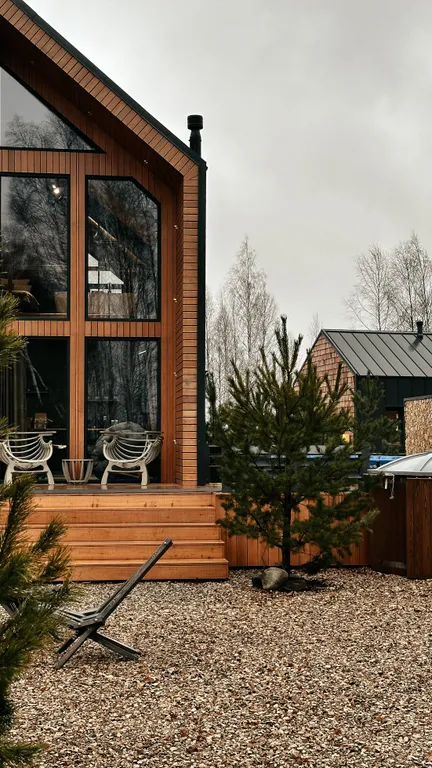 Коттедж Уютный дом с камином, чаном, сауной и большой мангальной зоной — Семеновское