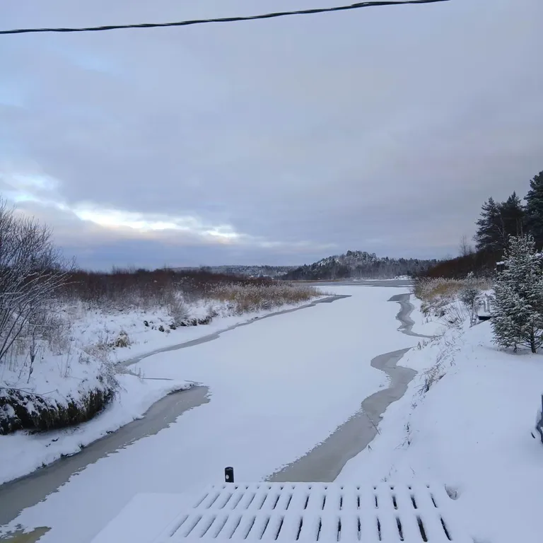 Уютный домик Островок с баней на дровах