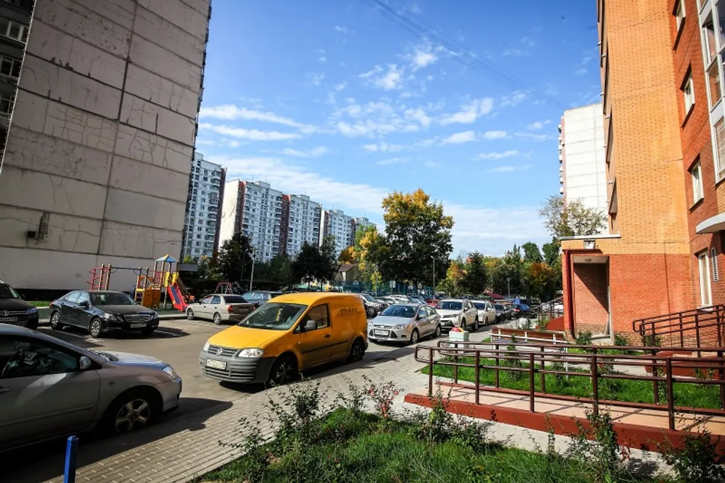 Квартира у парка дубки