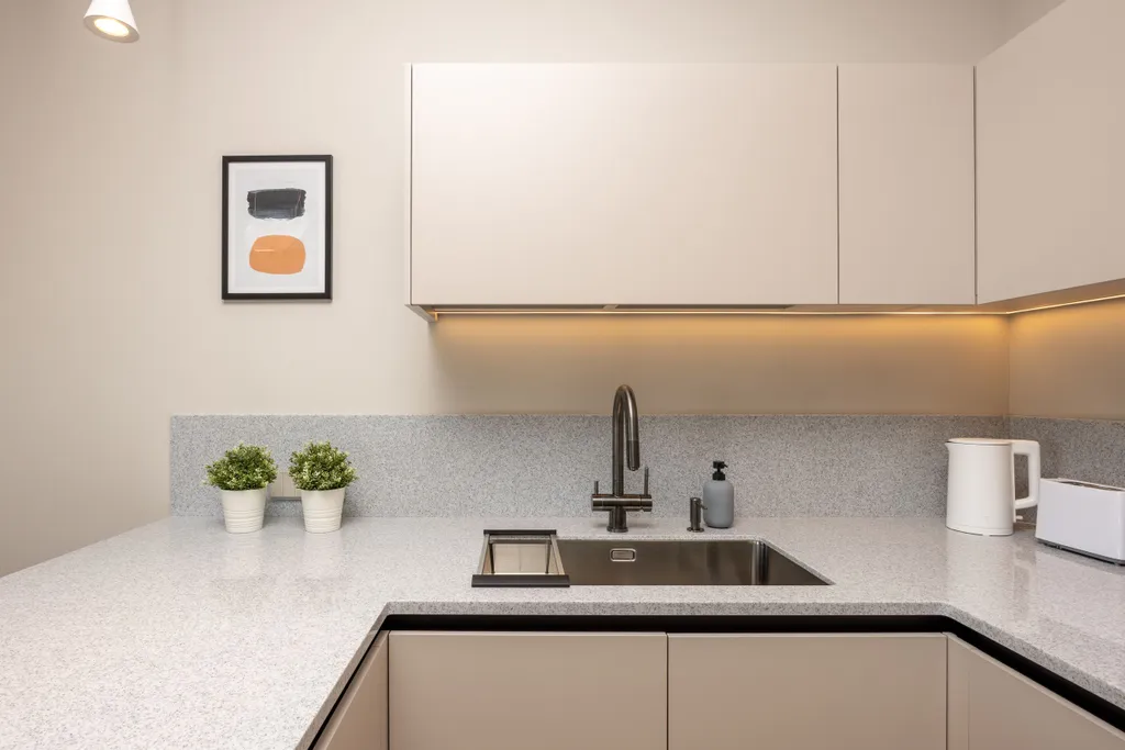 Элитная видовая квартира с прямым видом на море