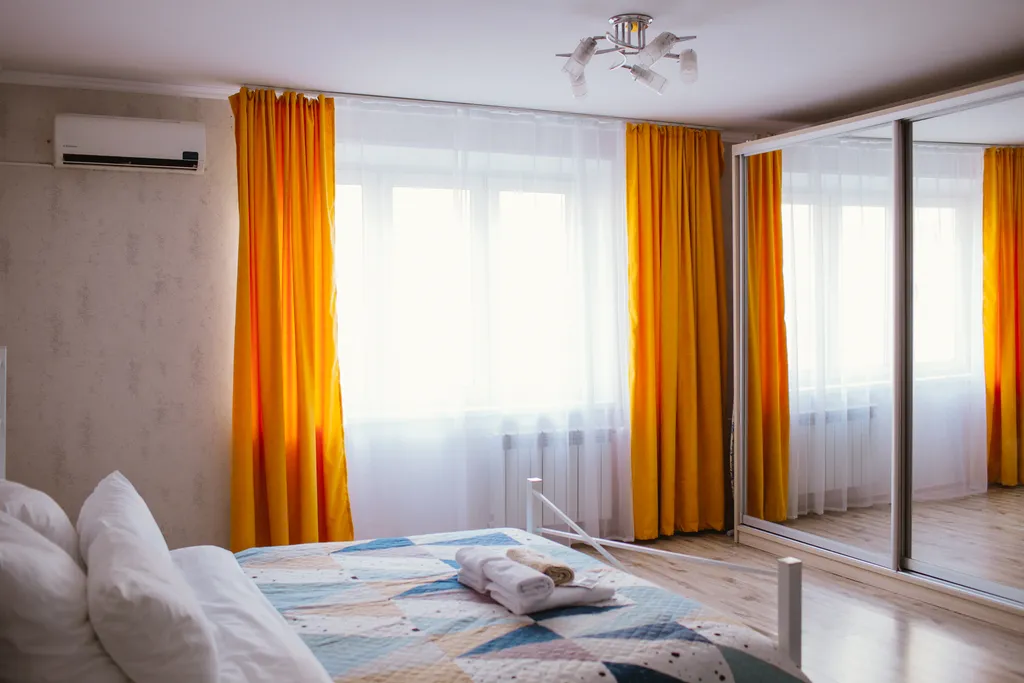 Просторная однокомнатная квартира на 4х гостей — аренда посуточно в Челябинск