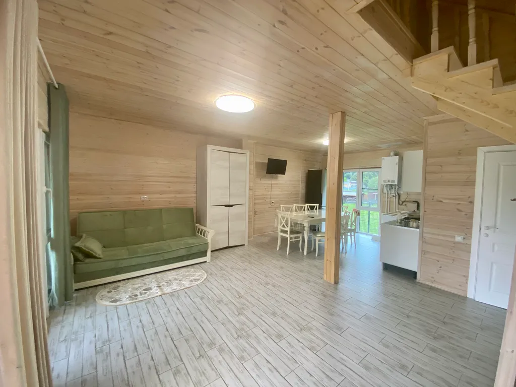 Коттетдж Famous house с видом на горы