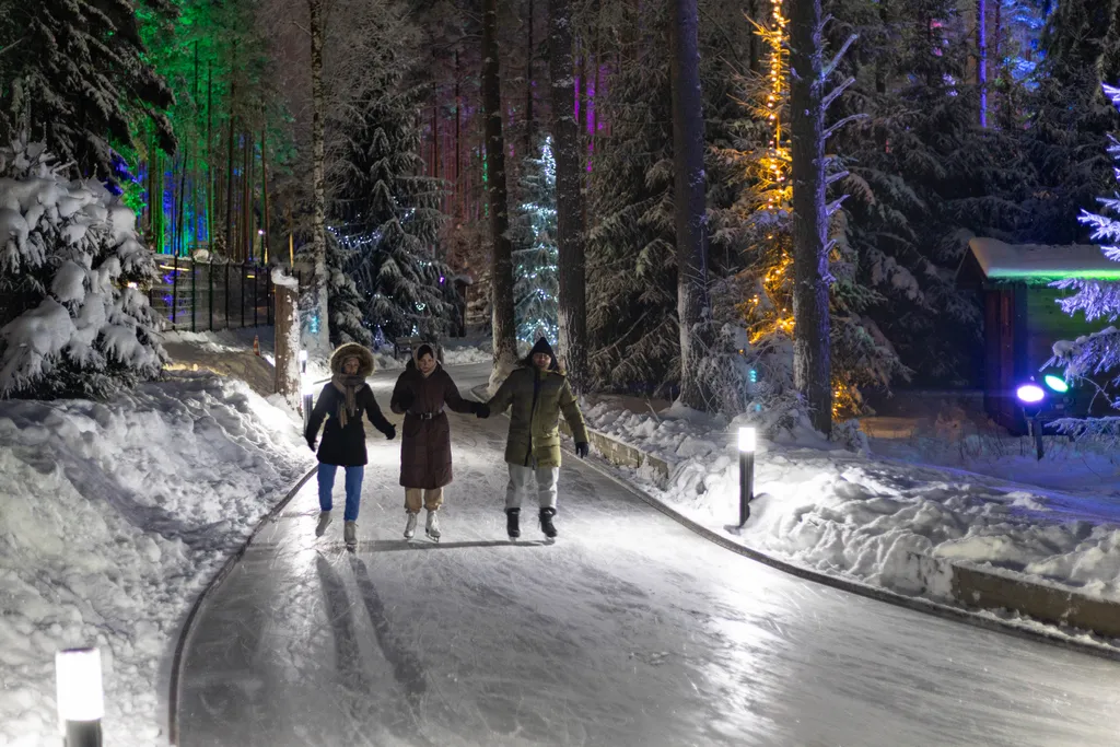 Апартамент с двумя спальнями и большим балконом у курорта