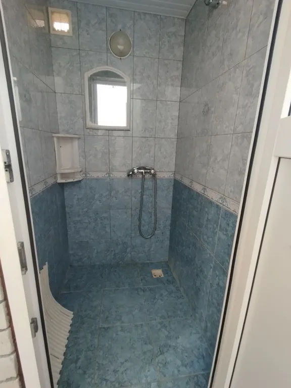 Квартира Комната улучшенный эконом на 3 человек с дополнительным местом — Лазаревское