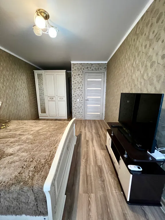 Просторная квартира в 5 минутах от вокзала и 12 минутах от аэропорта