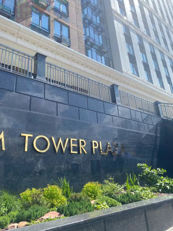 Видовые апартаменты в стиле loft в центре города