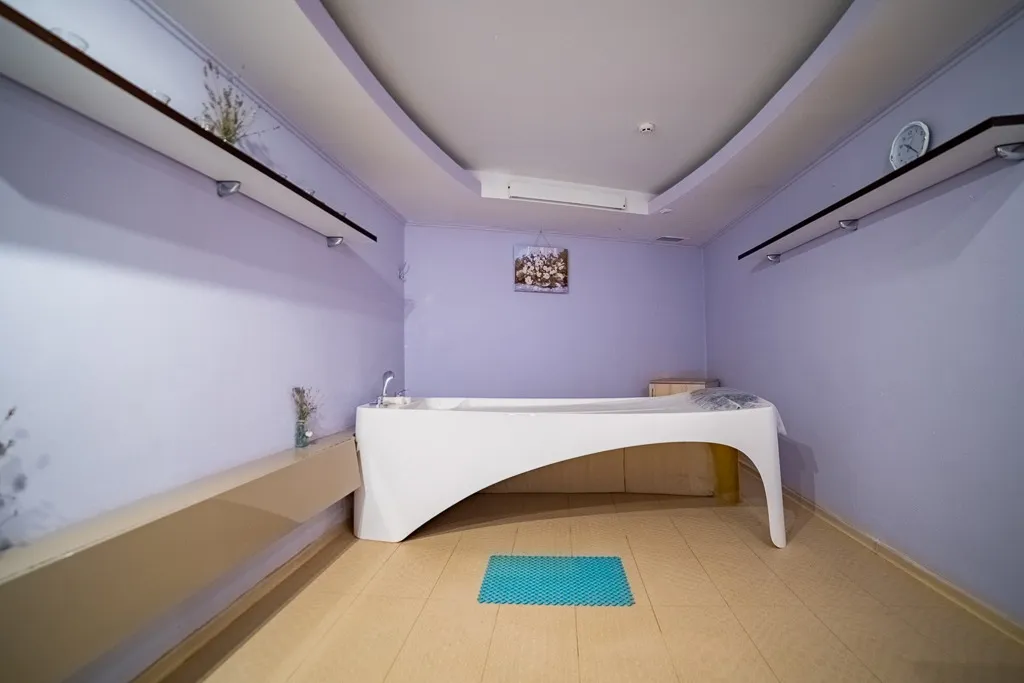 СПА Ливадийский ЖК Азор. Уютный 6ти местный номер с видом на море.2эт.