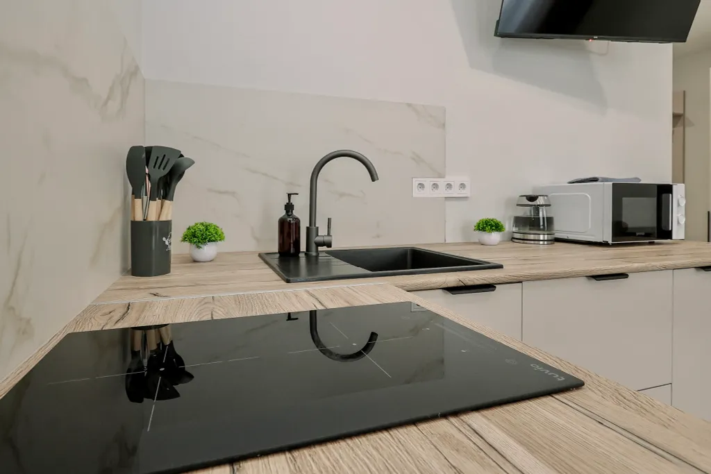 Шикарная студия с новым ремонтом для 4 гостей в Покровском районе