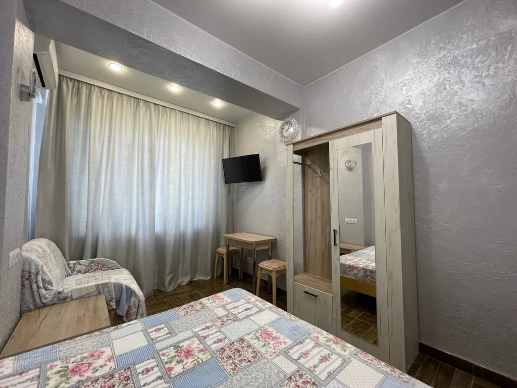 Уютные апартаменты с кухней на первом этаже