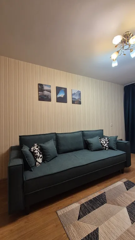 Уютная двушка с отдельными спальнями, недалеко от центра