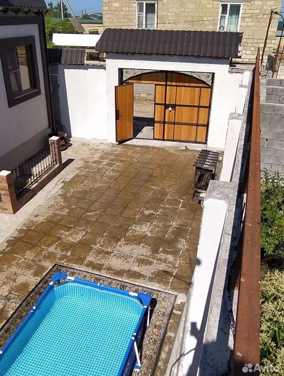 Дача на берегу Каспийского моря