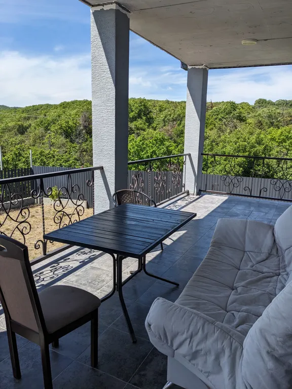 Вилла с теплым бассейном, баней и чаном в окрестностях Абрау-Дюрсо