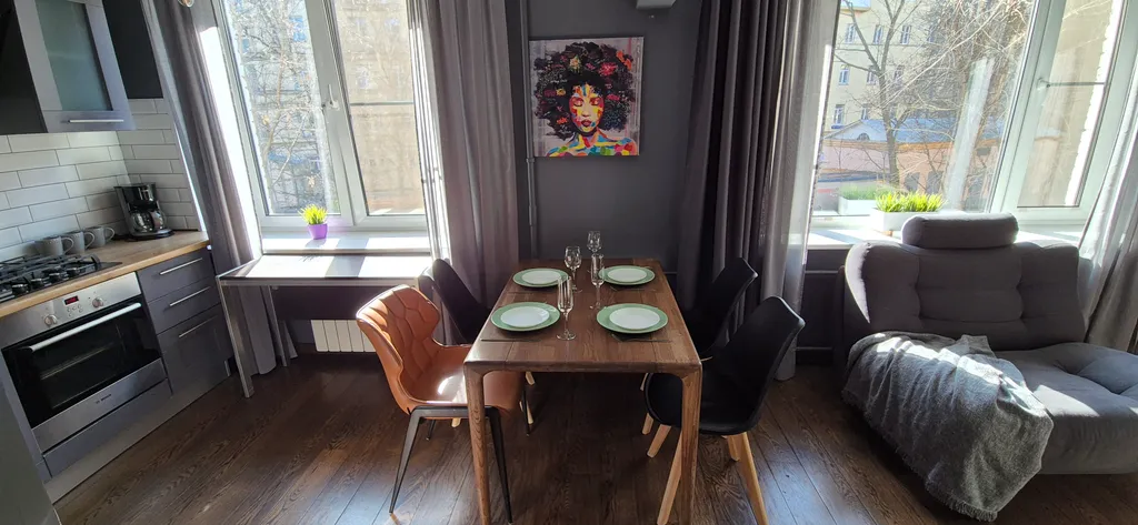 Квартира Комфортная двухкомнатная квартира на Садовом кольце — Москва