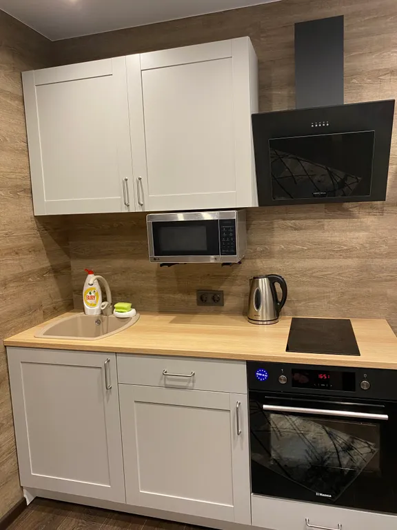 Квартира Уютная квартира с новым ремонтом — Таштагол