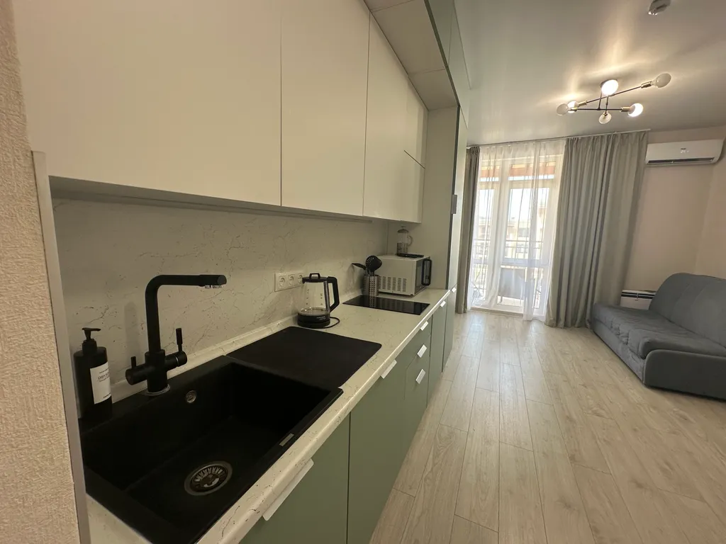 Уютная квартира с видом на бассейн