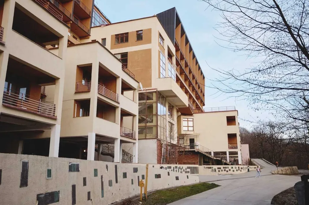 Шале художника с невероятно красивым видом