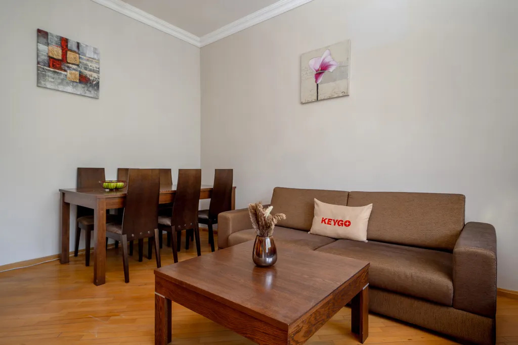 Апартаменты около Ереванского Оперного Театра