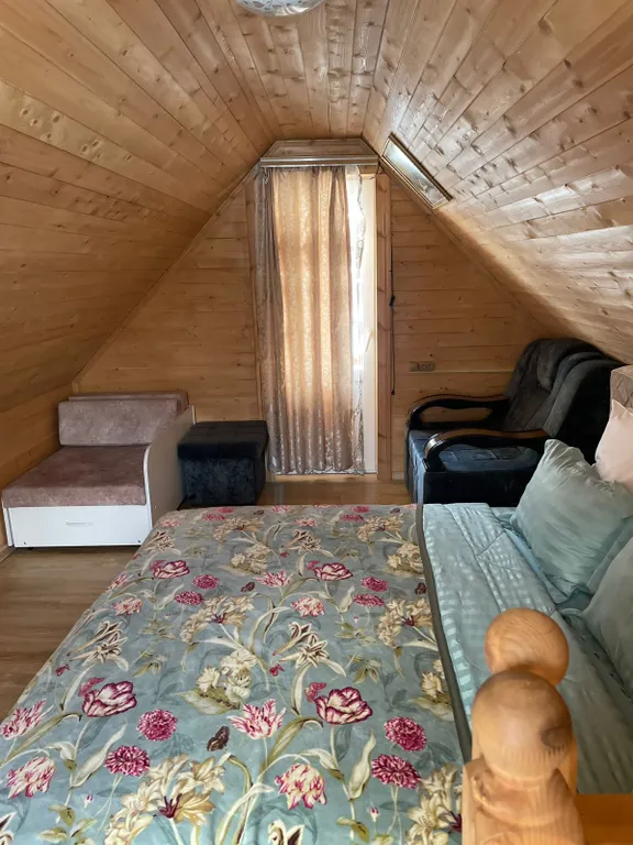 Уютный деревянный домик