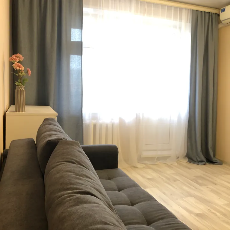 2-комнатная комфортабельная квартира в центре города — аренда посуточно в Набережные Челны