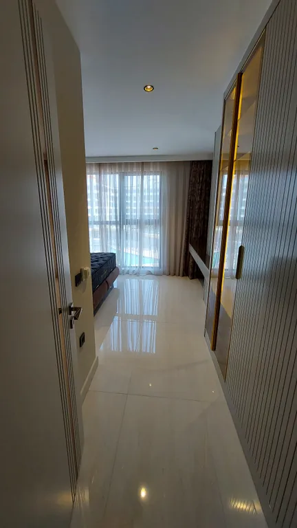 Квартира XL в Azura World Residence c лучшим видом