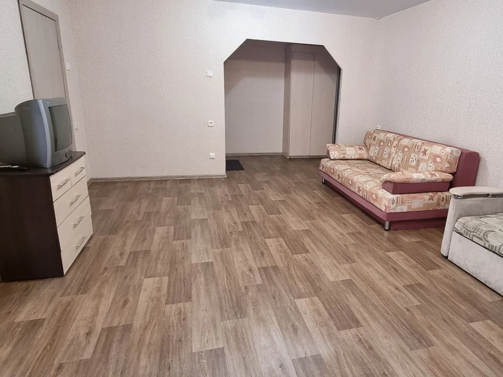 2-комнатная квартира на 1 этаже в эко-районе